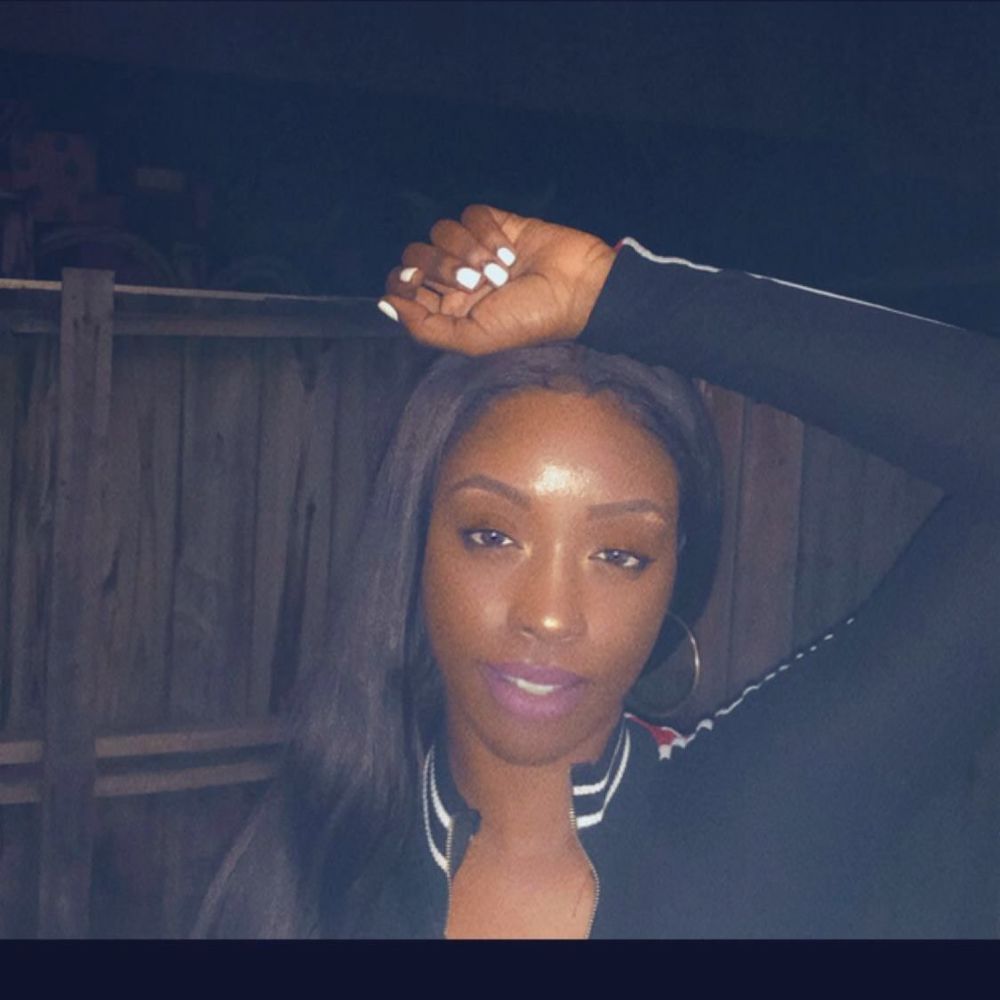 Meet your Posher, Valerie monae